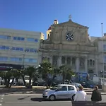 Maltese לינה וארוחת בוקר סליאמה