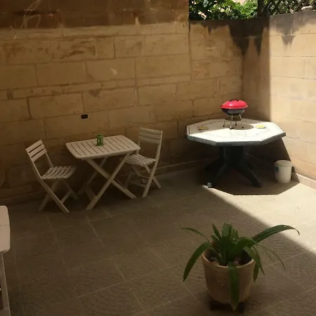 Maltese Frühstückspension 3*