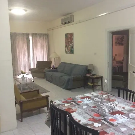 Maltese Alojamento de Acomodação e Pequeno-almoço Sliema