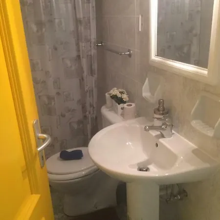 Couette-café Maltese